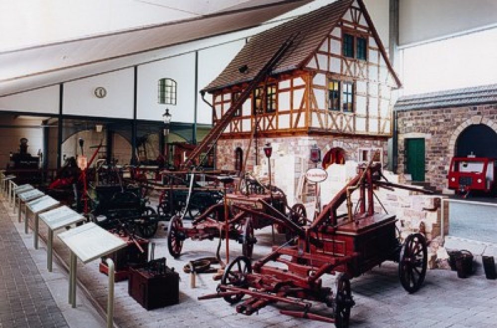 halle1.jpg